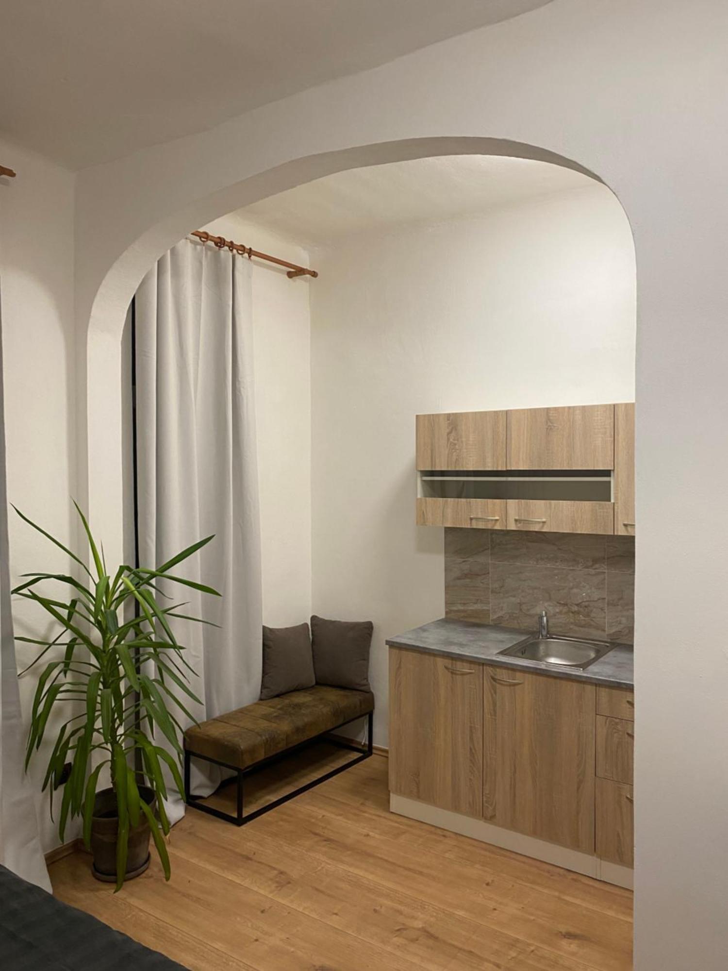 Apartman Trznice Alamóc Kültér fotó
